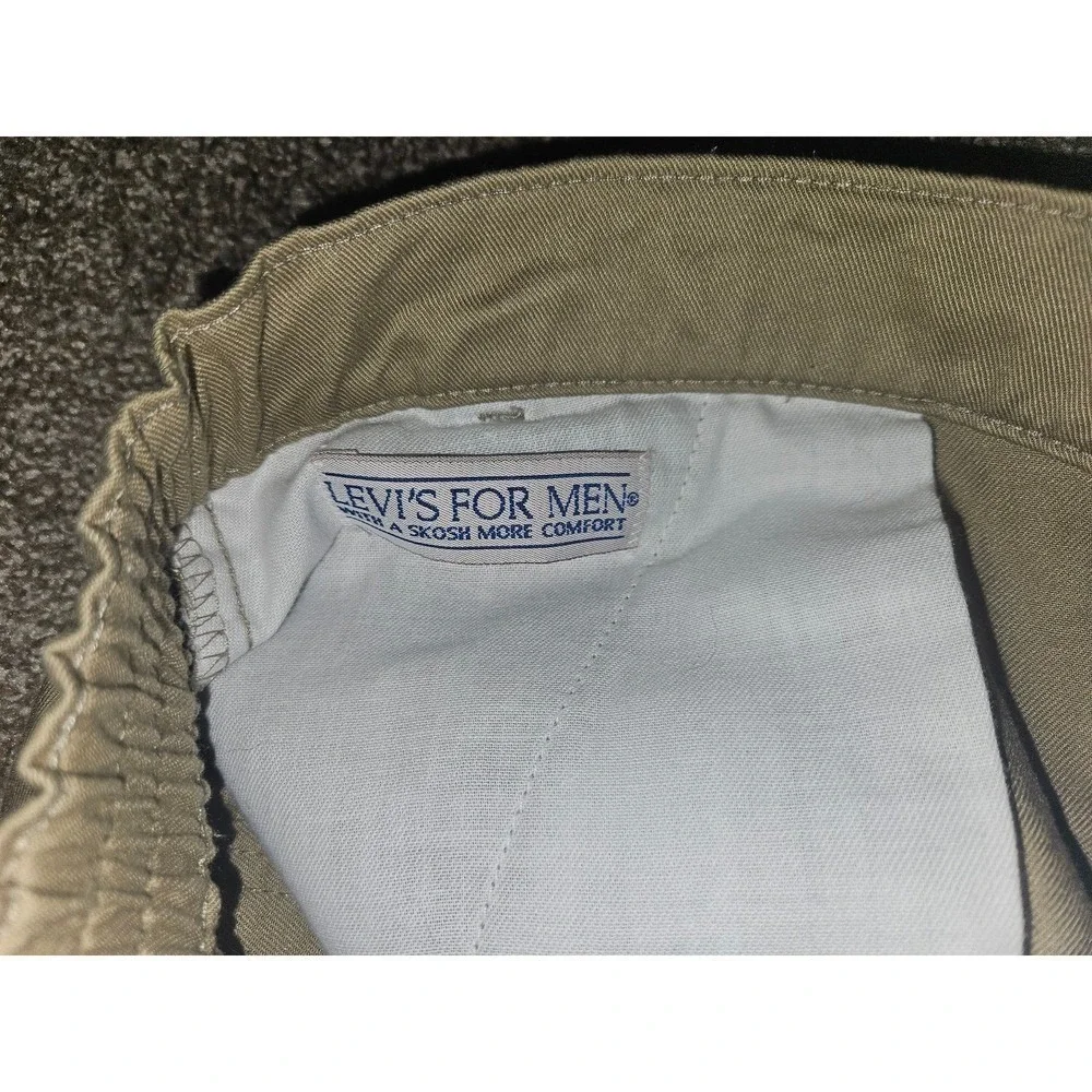 Vintage Levi's Pants beige The Skosh more Comfort Line. White Tab 80